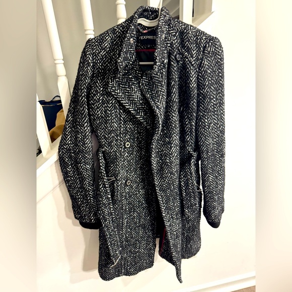 Express - coat - Picture 1 of 3